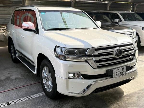 Toyota for sale in Iraq